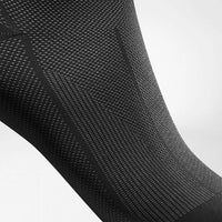 Närbild på den ribbade mikrofiberstickningen