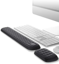 Ergonominen ranteen tuki muistivaahtomuovista näppäimistölle